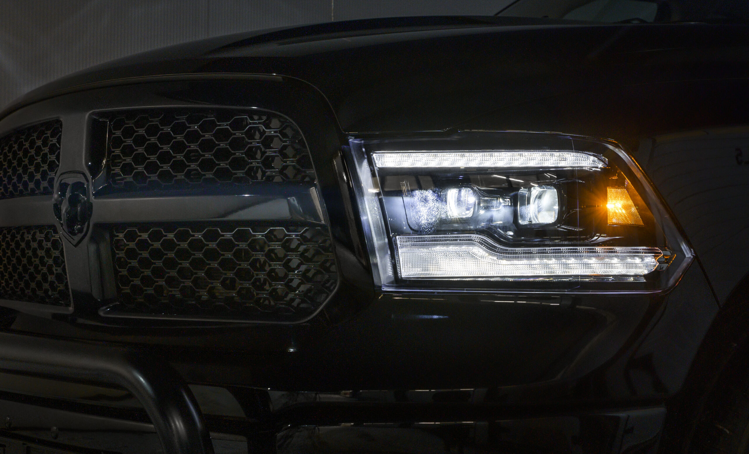 LED-Scheinwerfer für Dodge RAM ab 2009