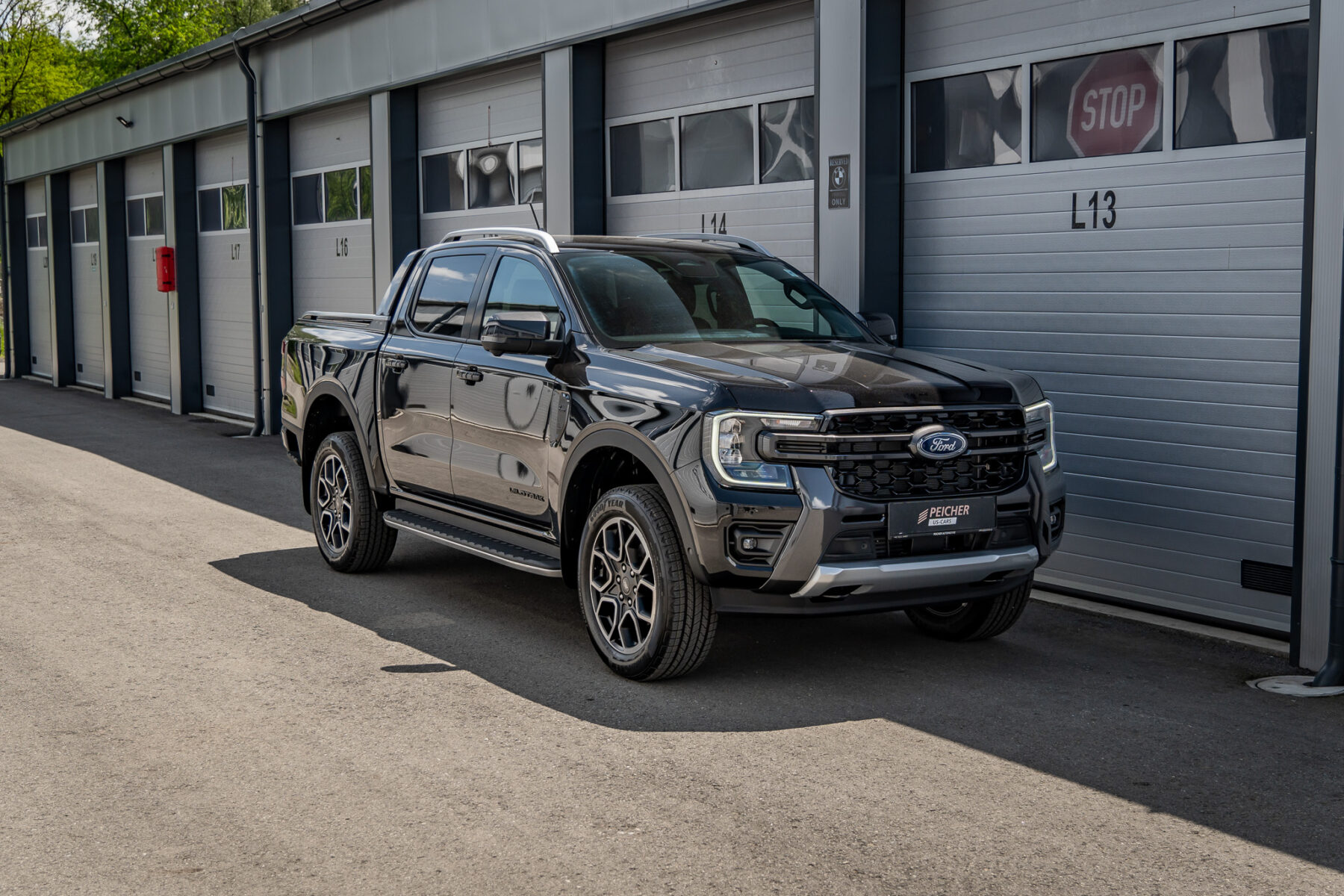 https://www.peicher-automotive.com/cms/wp-content/uploads/2023/06/2023-ford-ranger-wildtrak-doppelkabine-agateblack-21-1800x1200.jpg